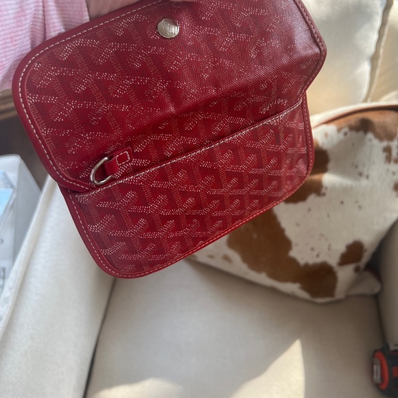 Goyard Large Tote Red Designer Tote Bag - Picture 4 of 16